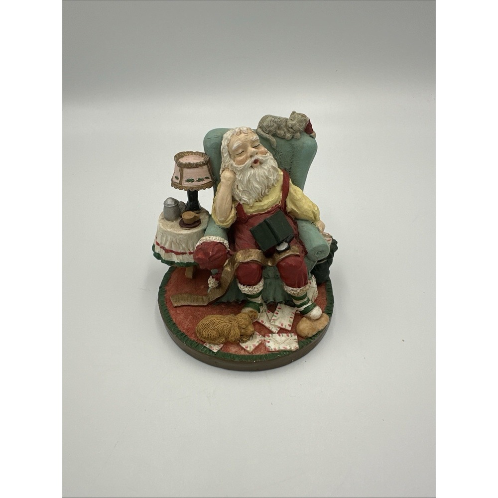 Vtg 1992 Santa's Best Classic Collectables Resin Figurine Santa Sleeping Cat Dog